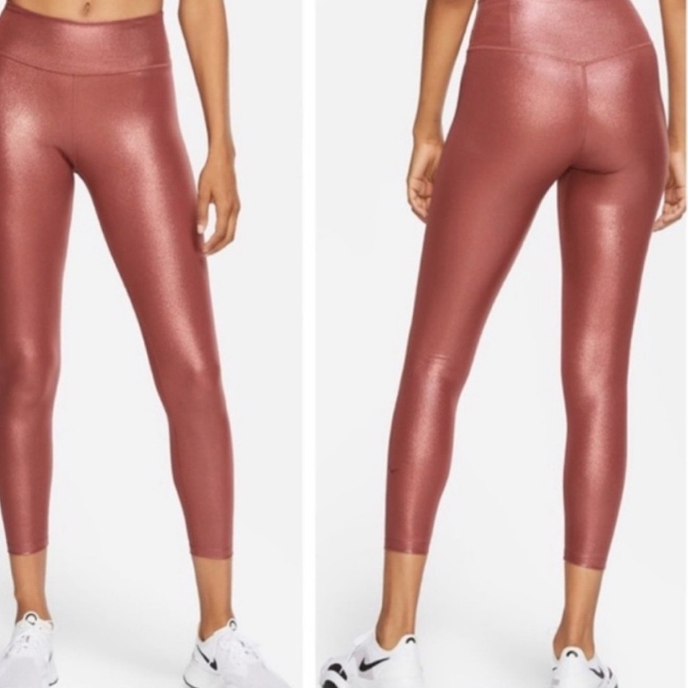 Women's Nike One Tight 7/8 Icon Clash sz M - Picture 2 of 4